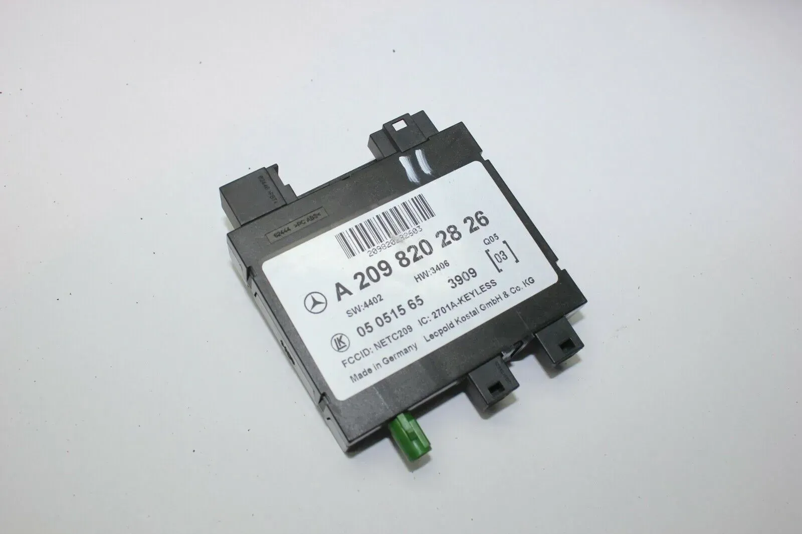 Mercedes Benz CLK W209 Steuergerät Modul Keyless A 2098202826 - Bild 1