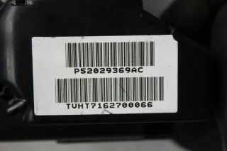 Sicherheitsgurt Gurt hinten links 3-te Reihe Chrysler Voyager IV RG GY Bj.07 - Bild 7