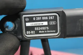 Sensor Differenzdruck Abgasdruck 0281006287 55241075 Fiat Punto 199 1.3 D Bj.13 - Bild 2