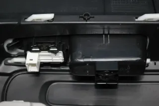 Türverkleidung Türpappe hinten links 9829266777  Citroen C3 III SX Bj.20 - Bild 5