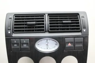 Verkleidung mit Uhr Sitzheizung Schalter Becherhalter Ford Mondeo III BWY Bj.01 - Bild 2