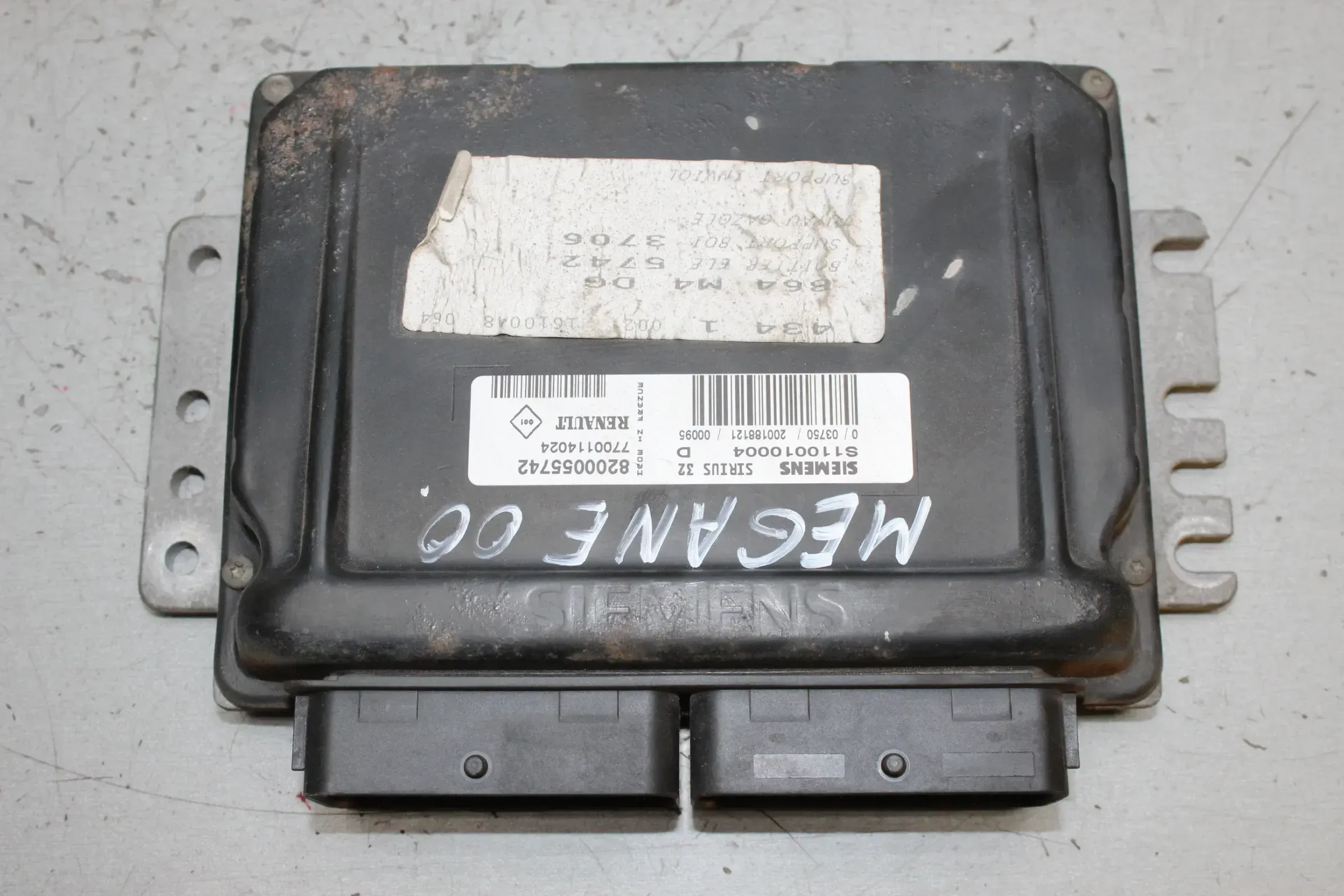 Motorsteuergerät Steuergerät 7700114024 8200055742 Renault Megane I 1.6 Bj.01 - Bild 1