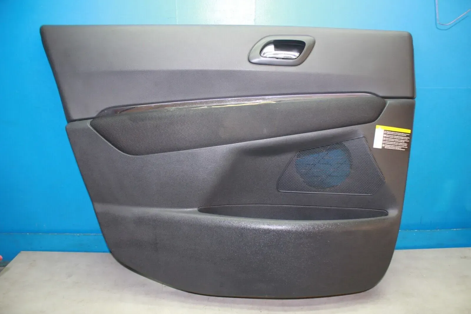 Türverkleidung Türpappe vorne links 96830383ZE Peugeot 3008 Bj.10 - Bild 1