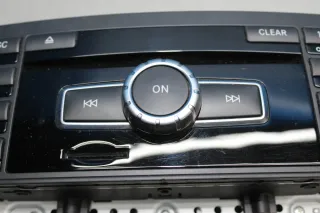 Mercedes Benz W176 W246 Autoradio Radio CD GPS Navi Navigation A2469005712 - Bild 3