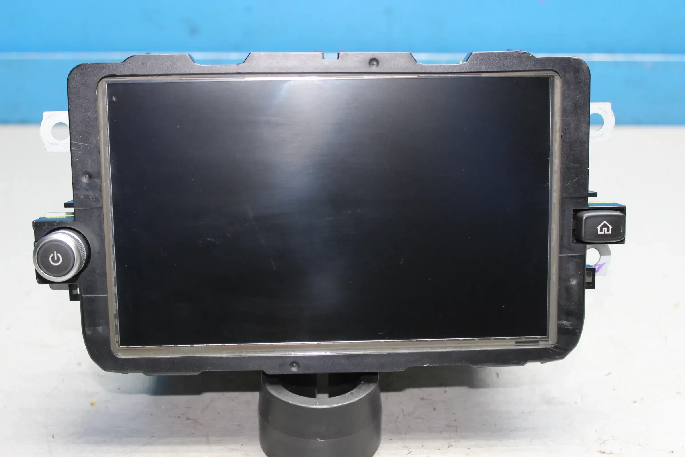 Smart ForTwo III 453 Bildschirm Media Radio GPS Navi Navigation A4539016502 - Bild 1