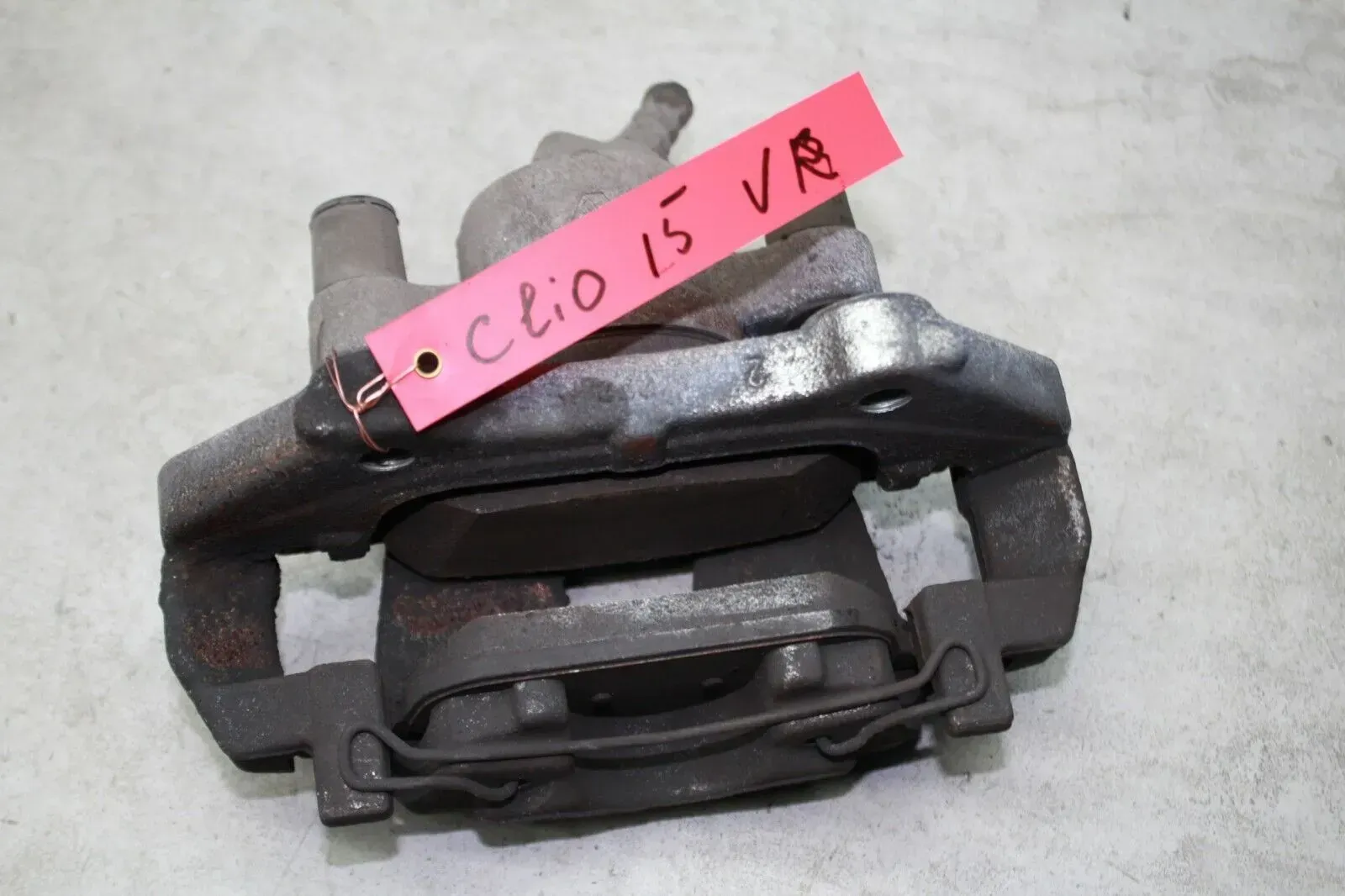 Bremssattel Bremszange vorne rechts Renault Clio 4 IV 1.5dCi Bj.15 - Bild 1