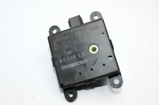 Stellmotor Klima Heizung A2482026B00000 SsangYong Kyron Bj.06 - Bild 2