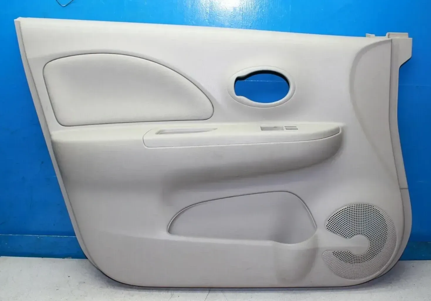 Türverkleidung Türpappe vorne links 80923 1HD1A Nissan Micra IV K13 Bj.12 - Bild 1