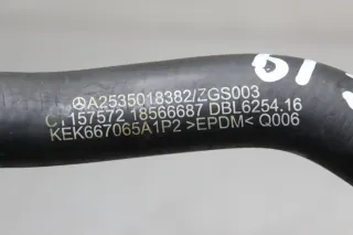 Kühlwasserschlauch Kühlmittel Schlauch A2535018382 Mercedes Benz GLC X253 Bj.19 - Bild 3
