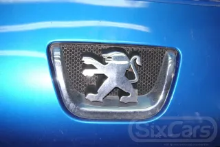 Peugeot 1007 KM Stoßstange Frontschürze Kühlergrill Logo vorne Blau KMFD - Bild 2