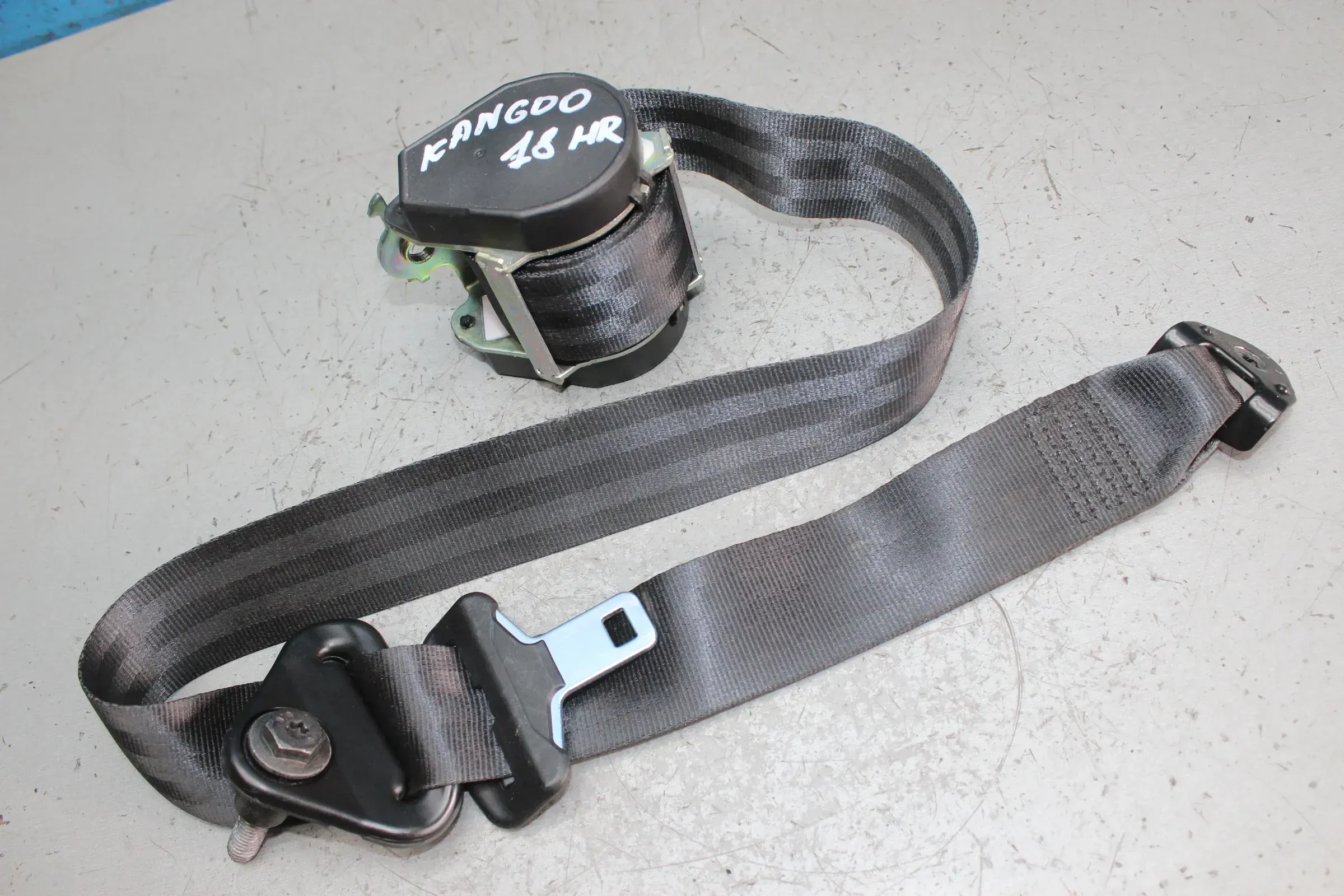Sicherheitsgurt Gurt hinten rechts 8200448878 Renault Kangoo II 2 KW_ Bj.18 - Bild 1