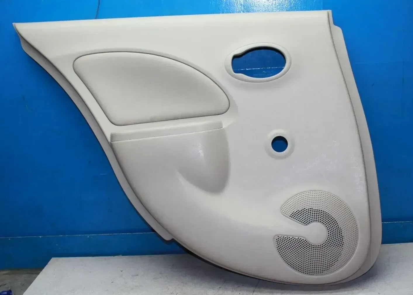 Türverkleidung Türpappe hinten links 829231HA0A Nissan Micra IV K13 Bj.12 - Bild 1