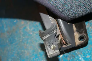 Rücksitzbank Rücksitz Sitz hinten Daihatsu Terios I 1.3 4WD J1 Bj.02 - Bild 7