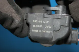 ZV Stellmotor Verriegelung Tankklappe 896104Q02 Smart Fortwo 451 Bj.08 - Bild 3