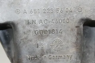 Motorhalter Halterung rechts A6512235604 Mercedes Benz GLC X253 220 D Bj.19 - Bild 3