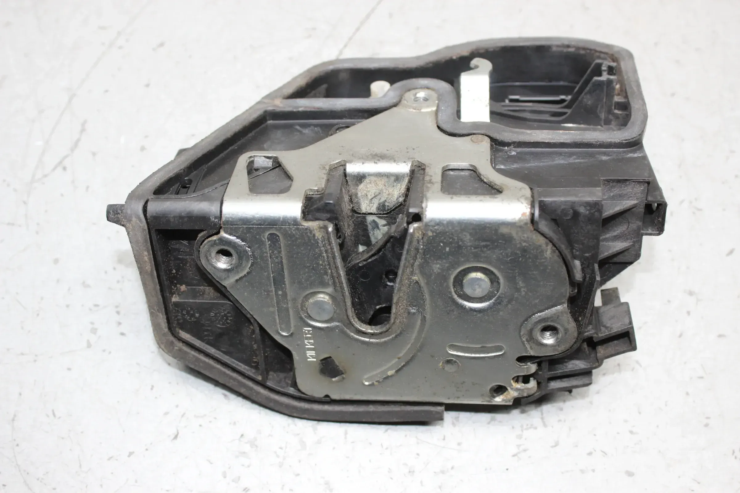 Türschloss Schloss ZV vorne links 7167067 BMW 5er E60 Bj.05 - Bild 1