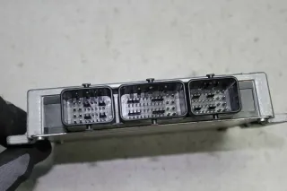 Motorsteuergerät Steuergerät 9644674580 9655212780 Citroen C5 2.0L HPI 16 Bj.04 - Bild 3