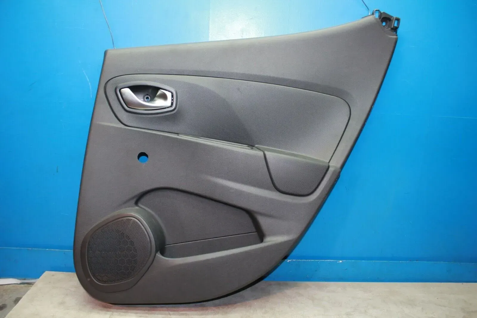 Türverkleidung Türpappe hinten rechts 829A03437R 829A03401R Renault Clio IV Bj15 - Bild 1