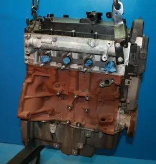 Diesel Motor 66 kW ohne Anbauteile code K9KB608 Renault Clio IV 1.5 dCi Bj.14 - Bild 2
