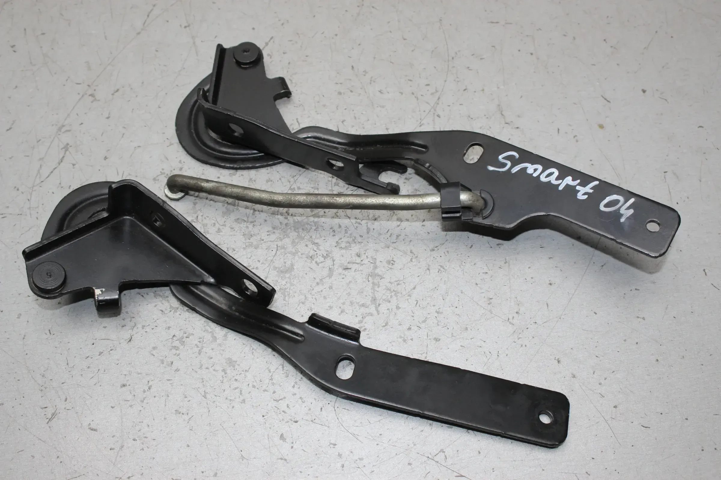 2x Scharnier Motorhaube A4548800028, A4548870030 Smart Forfour 454 Bj.04 - Bild 1