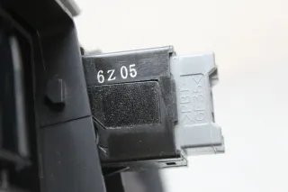 Radiorahmen Blende Luftdüse Warnblinkschalter 73821-59J2 Suzuki Liana ER Bj.07 - Bild 7