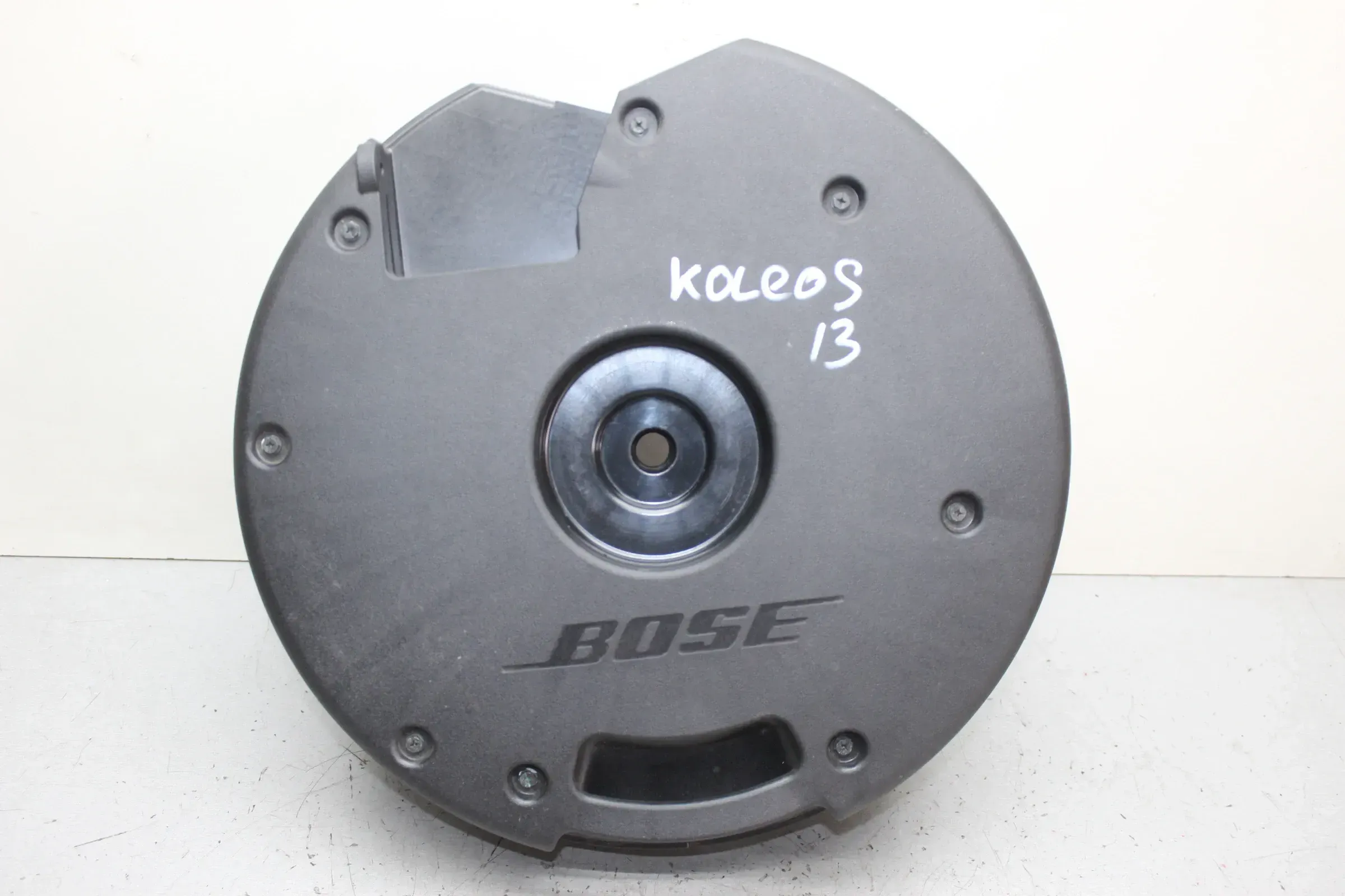 Lautsprecher Subwoofer Bass Box BOSE 28170JY10A Renault Koleos I HY Bj.13 - Bild 1