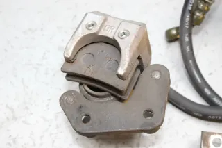 Bremssattel mit Bremsschlauch vorne für Roller Alpha Motors City Leader 50 - Bild 4