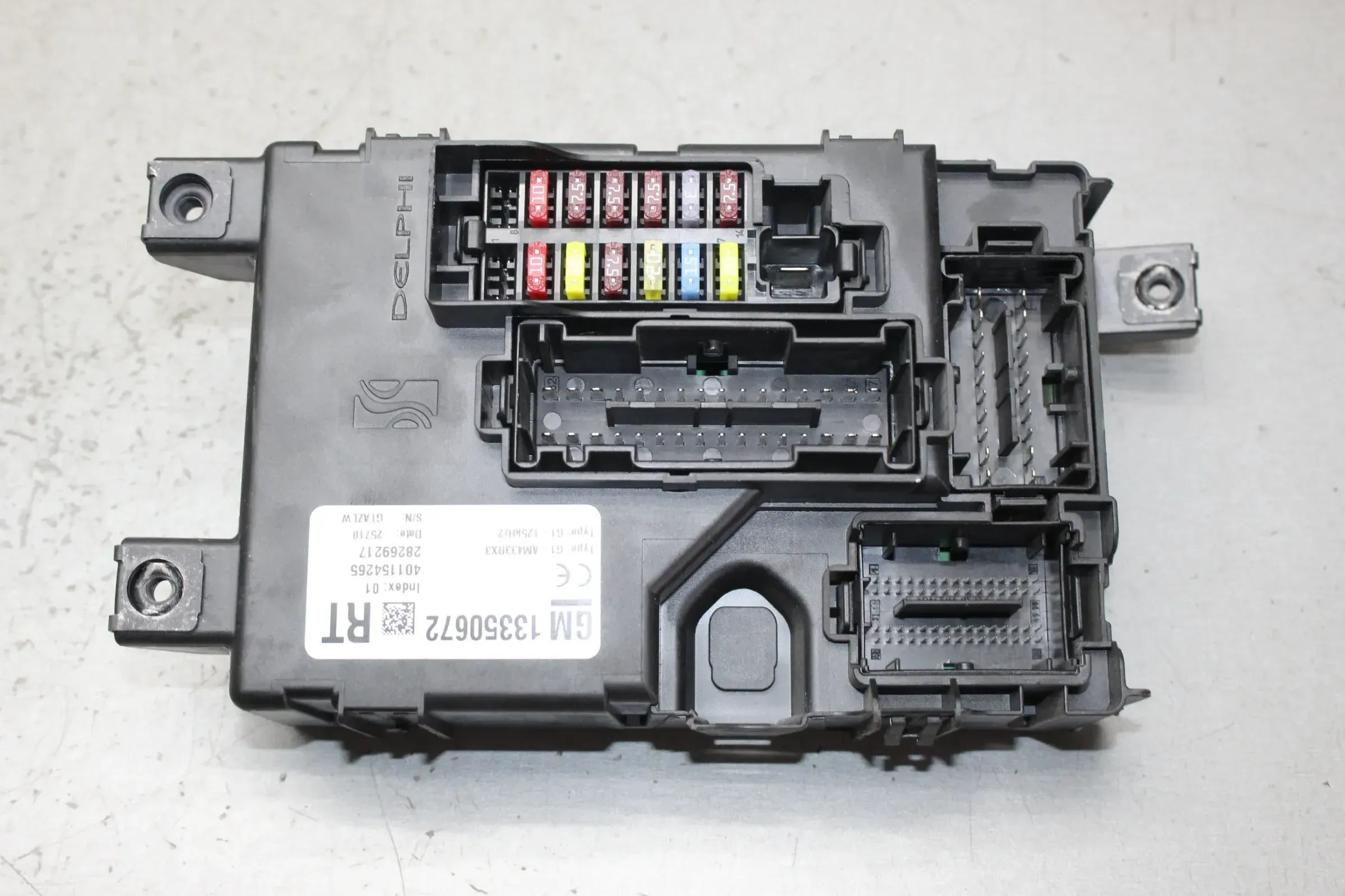 Sicherungskasten Steuergerät 13350672 Opel Corsa D 1.2 Bj.10 - Bild 1