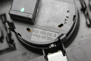 Leseleuchte Innenleuchte Schalter Schiebedach 6Q0947105E 6Q0959613A VW Polo 9N1 - Bild 4