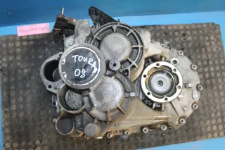 6-Gang Schaltgetriebe code KNR Getriebe VW Touran 1T2 2.0 TDi Bj.08 - Bild 6