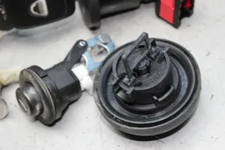 Zündschloss Schlüssel Lesespule 285916556R Tankverschluss Dacia Logan MCV 2 II Bj.19 - Bild 3