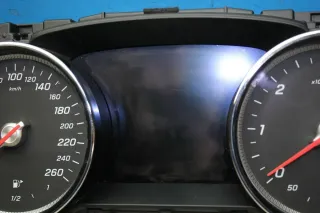 Mercedes W213 E-Kl. Tacho Kombiinstrument A 2139007525 - Bild 2