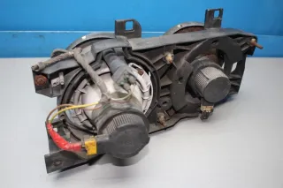 Scheinwerfer vorne links BMW 7er E32 730i Bj.1990 - Bild 7