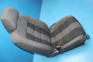 Fahrersitz Sitz vorne links mit Sitzheizung VW Touran 1T1 1T2 Bj.08 - Bild 7