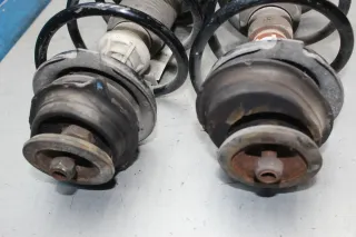 Federbein Stoßdämpfer vorne links rechts 50709079, 50709080 Fiat 500 312 Bj.09 - Bild 3