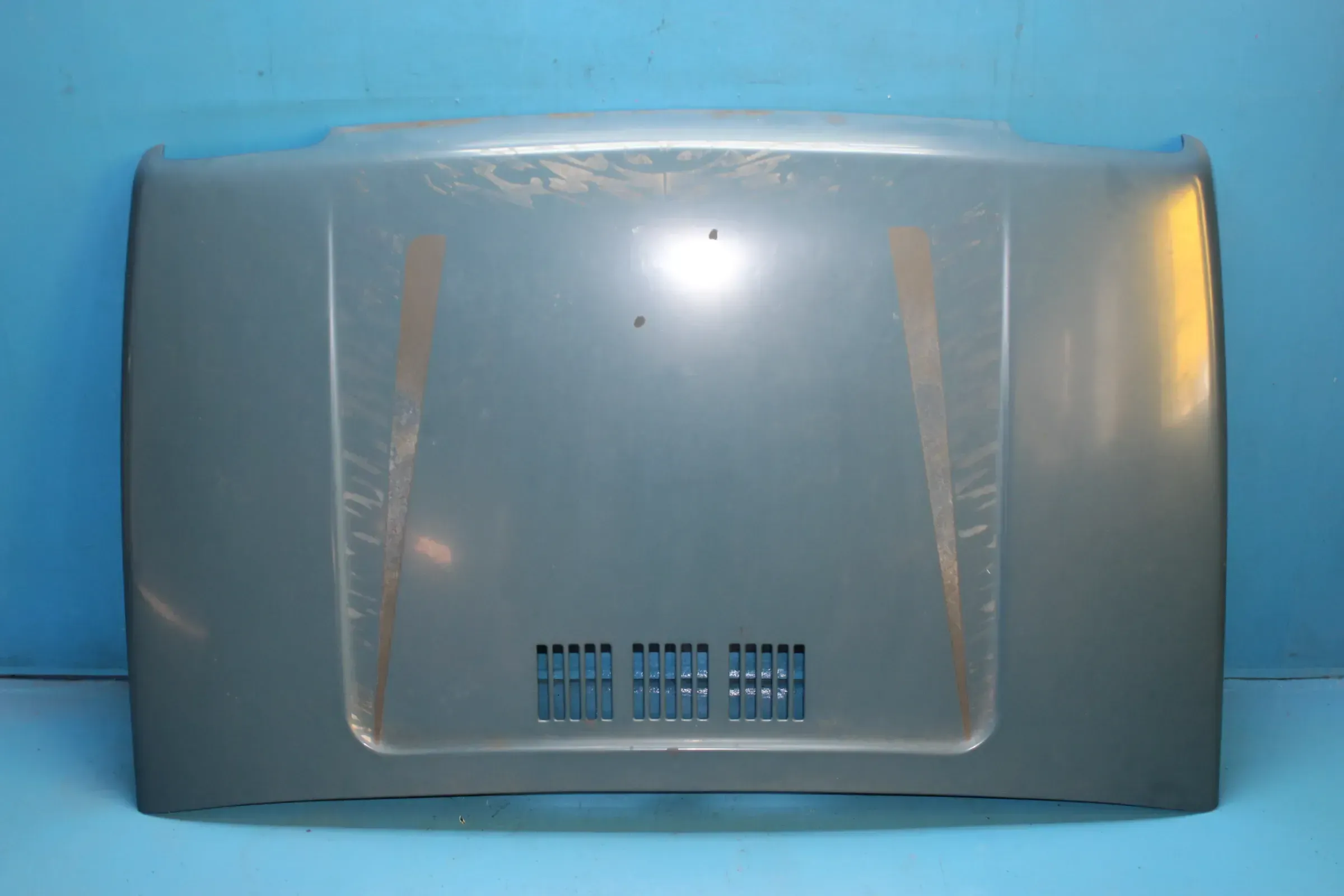 Lada Niva 2121 Bj.09 Motorhaube Haube vorne - Bild 1