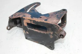 Lada Niva 2121 1.7i Bj.09 Halterung Höherlegung Lichtmaschine Generator - Bild 4