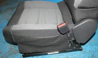 Beifahrersitz Sitz vorne rechts Citroen C3 III SX Bj.20 - Bild 7