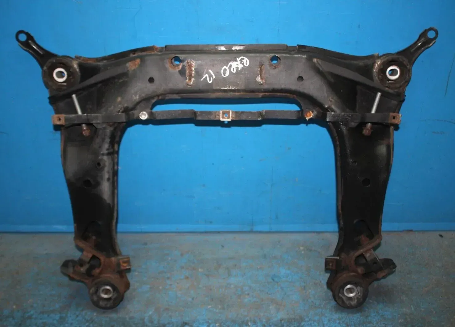 Vorderachse Achsträger Motorträger Träger vorne Seat Exeo ST 3R Bj.12 - Bild 1