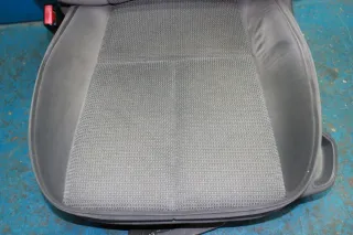 Fahrersitz Sitz vorne links el. verstellbar mit Airbag Peugeot 407 SW Bj.06 - Bild 5