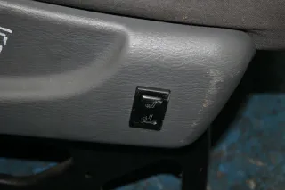 Jeep Cherokee KJ Bj.07 Beifahrersitz Sitz vorne rechts mit Sitzheizung - Bild 3