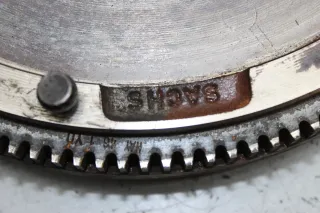 ZMS Schwungscheibe Schwungrad Druckplatte Skoda Octavia I Combi 1U 1.9 TDi Bj.03 - Bild 4