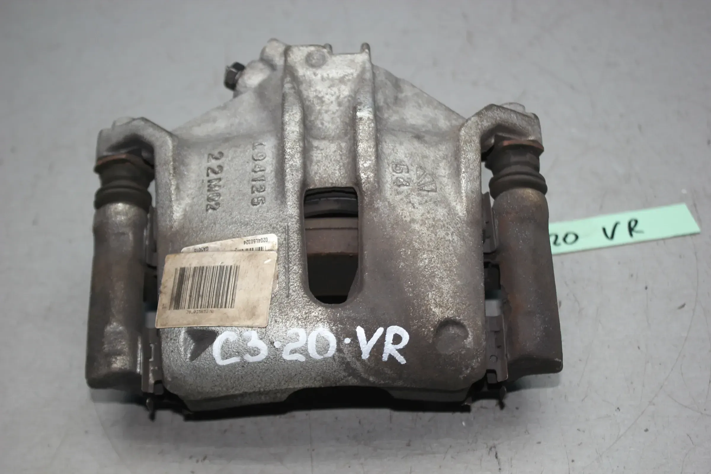 Bremssattel vorne rechts 0204L60324 Citroen C3 III SX Bj.20 - Bild 1