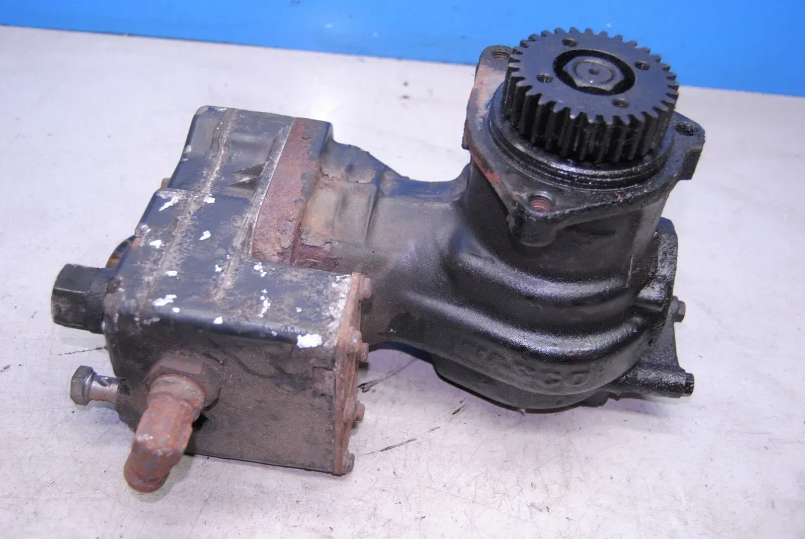 Wabco 4123520030 Luftkompressor Kompressor Einzylinder LKW Trucks - Bild 1