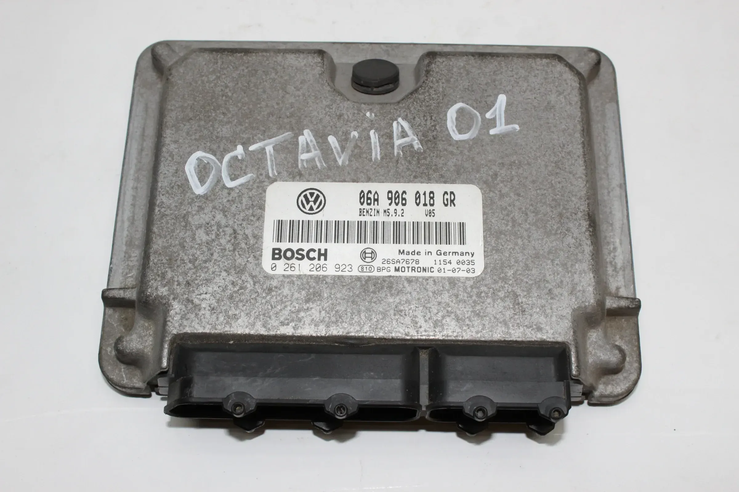Motorsteuergerät 06A906018GR, 0261206923 Skoda Octavia I 2.0 85 kW Bj.01 - Bild 1