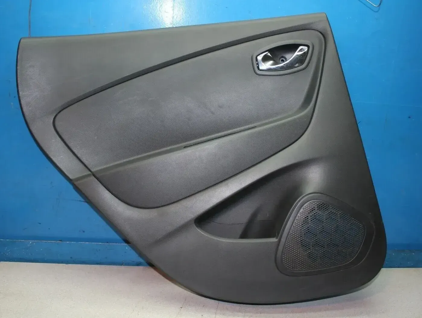 Türverkleidung Türpappe Griff hinten links 829A16350R Renault Captur I J5 Bj.13 - Bild 1