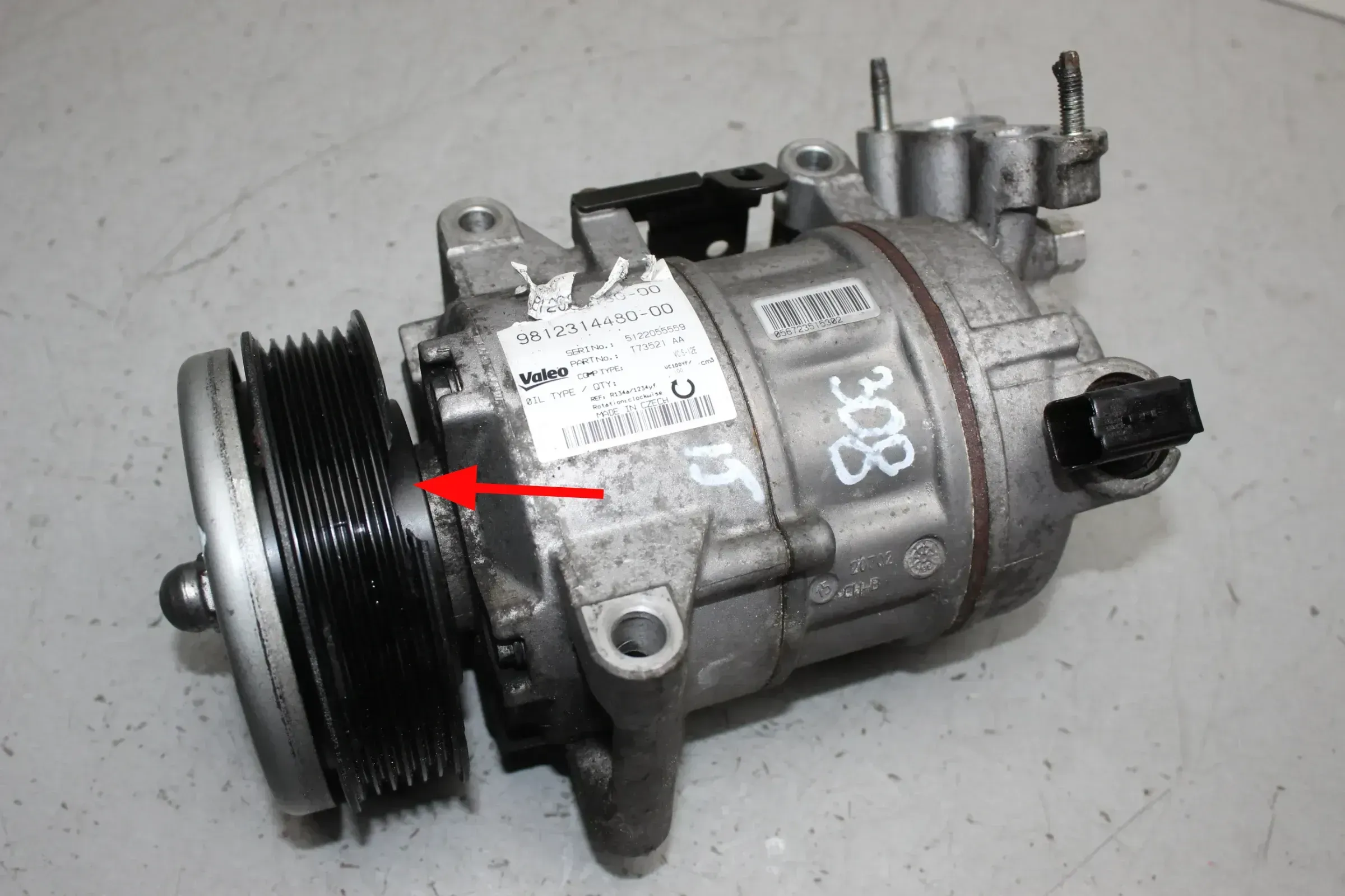 Defekt, Klimakompressor Kompressor 9812314480 Peugeot 308 II SW 1.2 THP Bj.15 - Bild 1
