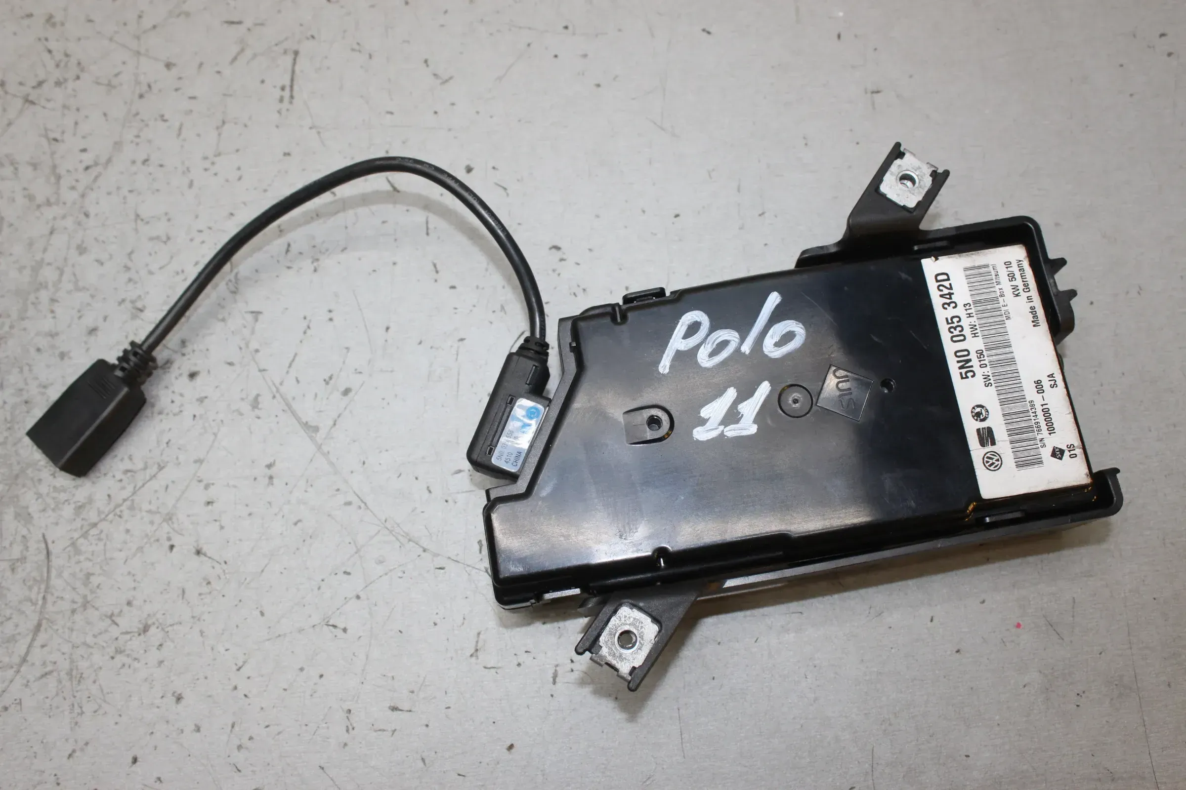 Steuergerät Multimedia Interface 5N0035342D, 5N0035558 VW Polo V 6R Bj.11 - Bild 1