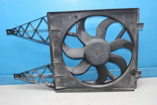 Kühlerlüfter Lüftermotor Lüfter 6Q0959455AD VW Cross Polo IV 9N3 1.4 Bj.07 - Bild 2