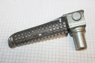 Fußraste hinten links für Sachs MadAss 50 Motorrad - Bild 1